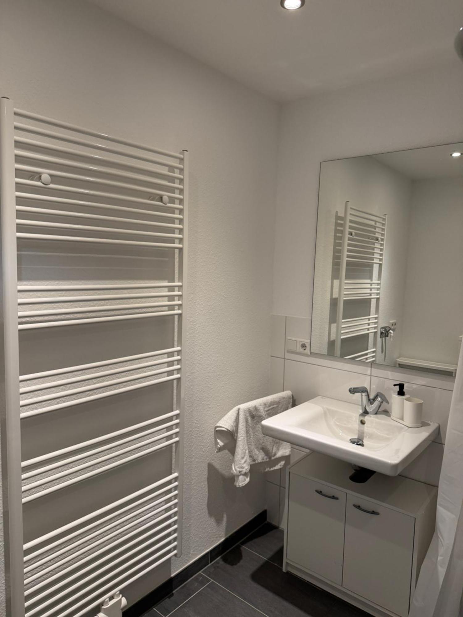 Barrierefreie Wohnung Im Herzen Der Stadt Mit Parkplatz, Wifi Und Tv - Emma Werne Exterior photo